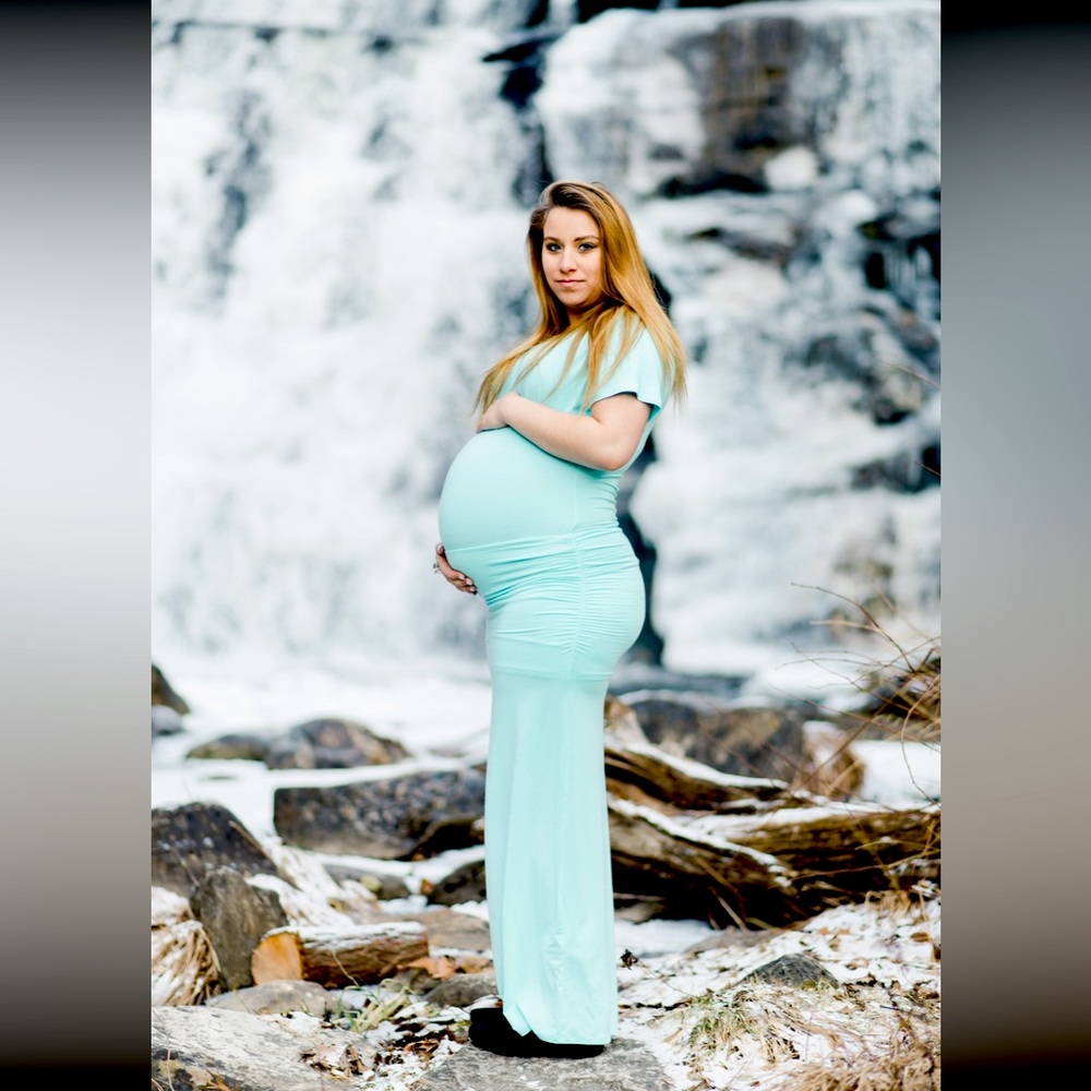 Victoria secret size small blue dress. Maternity?
